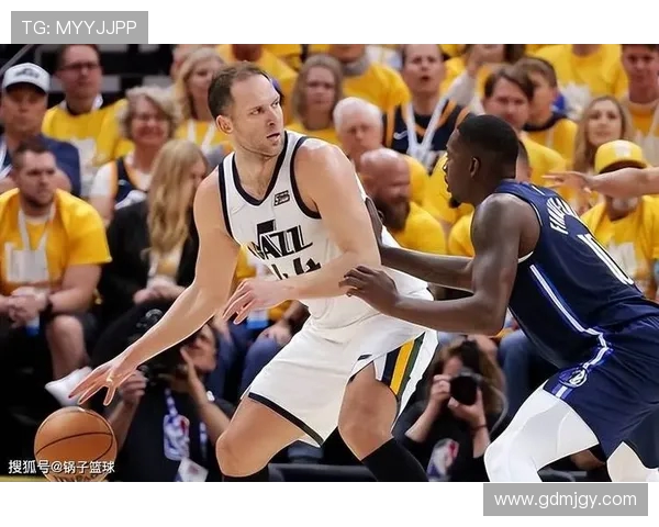 基德回应全队三分十八中三失准直言手感差出手不够仍需调整 基德回应全队三分十八中三失准直言手感差出手不够仍需调整